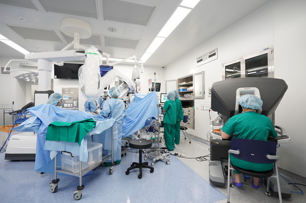 이대서울병원 로봇수술센터(산부인과) 수술 모습