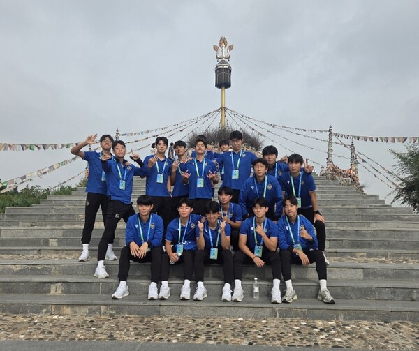 제33회 한·중·일주니어종합경기대회에 참가한 축구선수단. 사진=대한체욱회