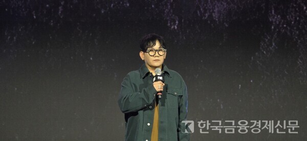 이성구 호라이즌 스틸 프론티어스 총괄 프로듀서가 신규 IP ‘호라이즌’에 대해 설명하고 있다. 사진=정진아 기자