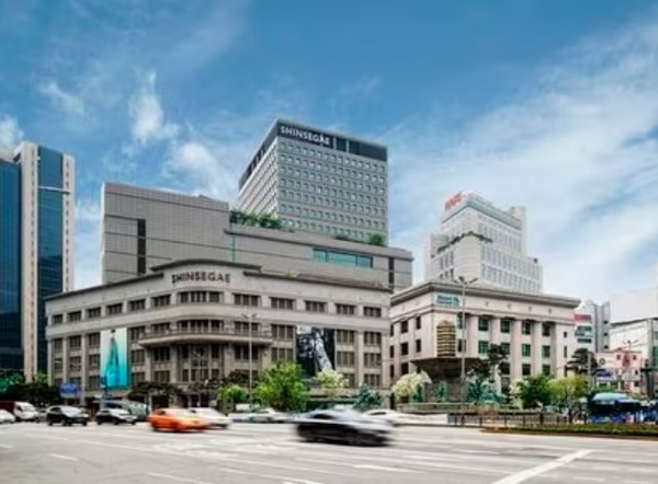 신세계백화점 본관 전경. 사진=신세계백화점