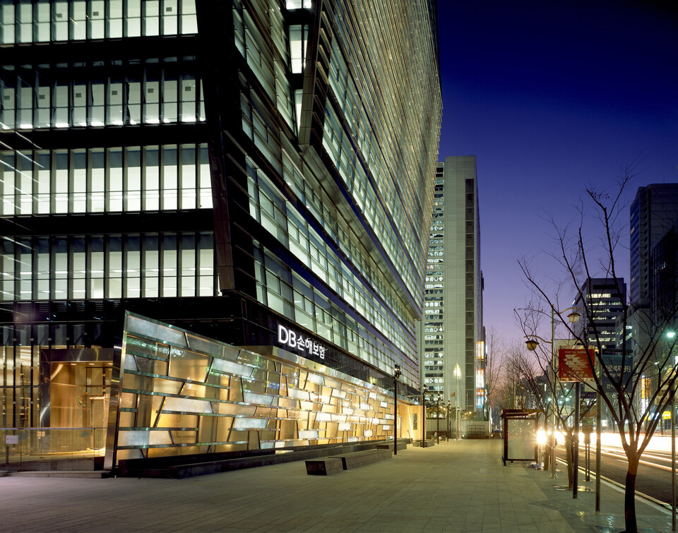DB손해보험(DB손보)이 3분기 누적 순익 1조1999억원을 기록했다. 지난해 3분기 누적 대비 24% 감소한 수치다. 사진=DB손해보험